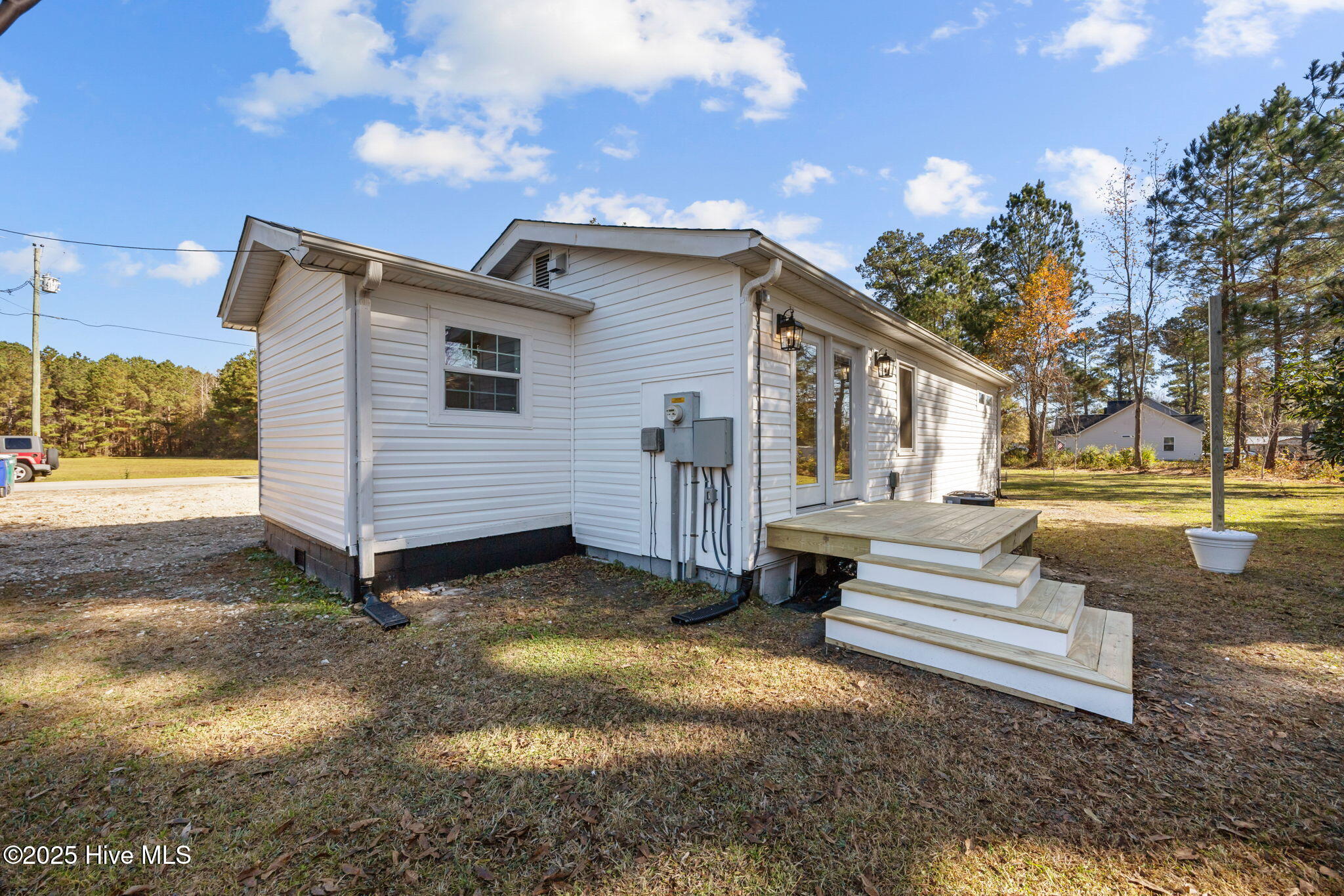 138 Briarneck Road Jacksonville, NC 28540 - Photo 7 of 38 9-web-or-mls-138 Briarneck Rd. 78
