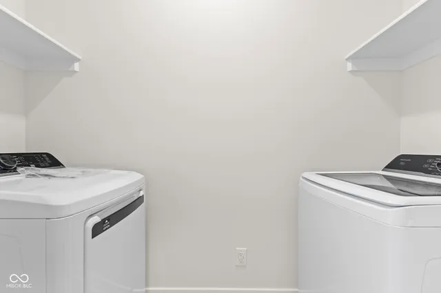 $2,850 | 1405 Deloss Street, Indianapolis, IN 46203