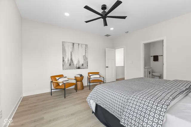 $2,850 | 1405 Deloss Street, Indianapolis, IN 46203