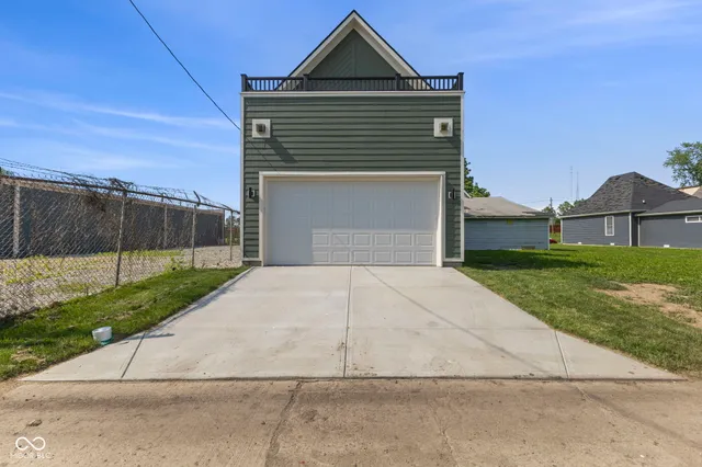 $2,850 | 1405 Deloss Street, Indianapolis, IN 46203