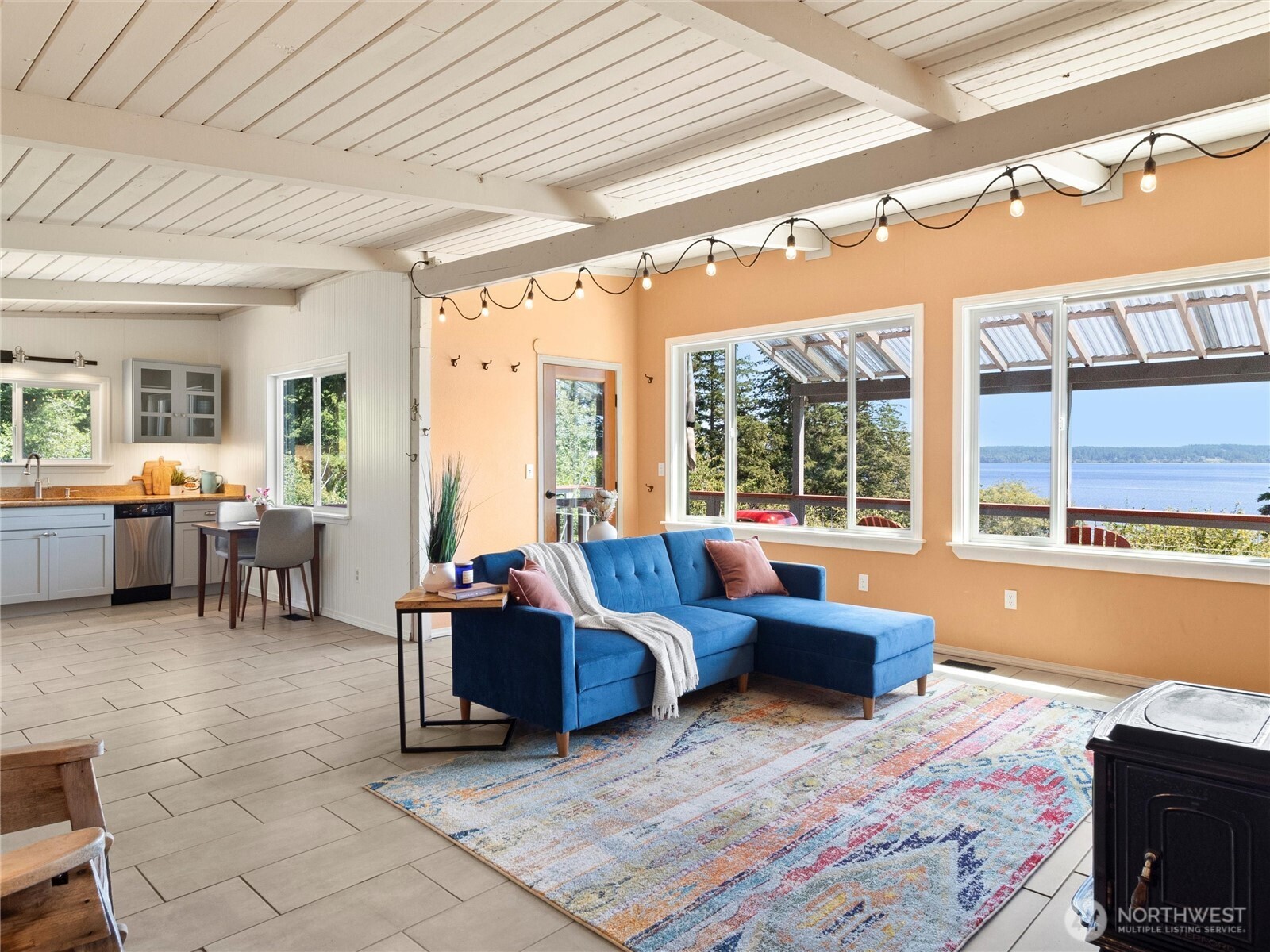 71 Mountain Drive Grapeview, WA 98546 - Photo 8 of 40