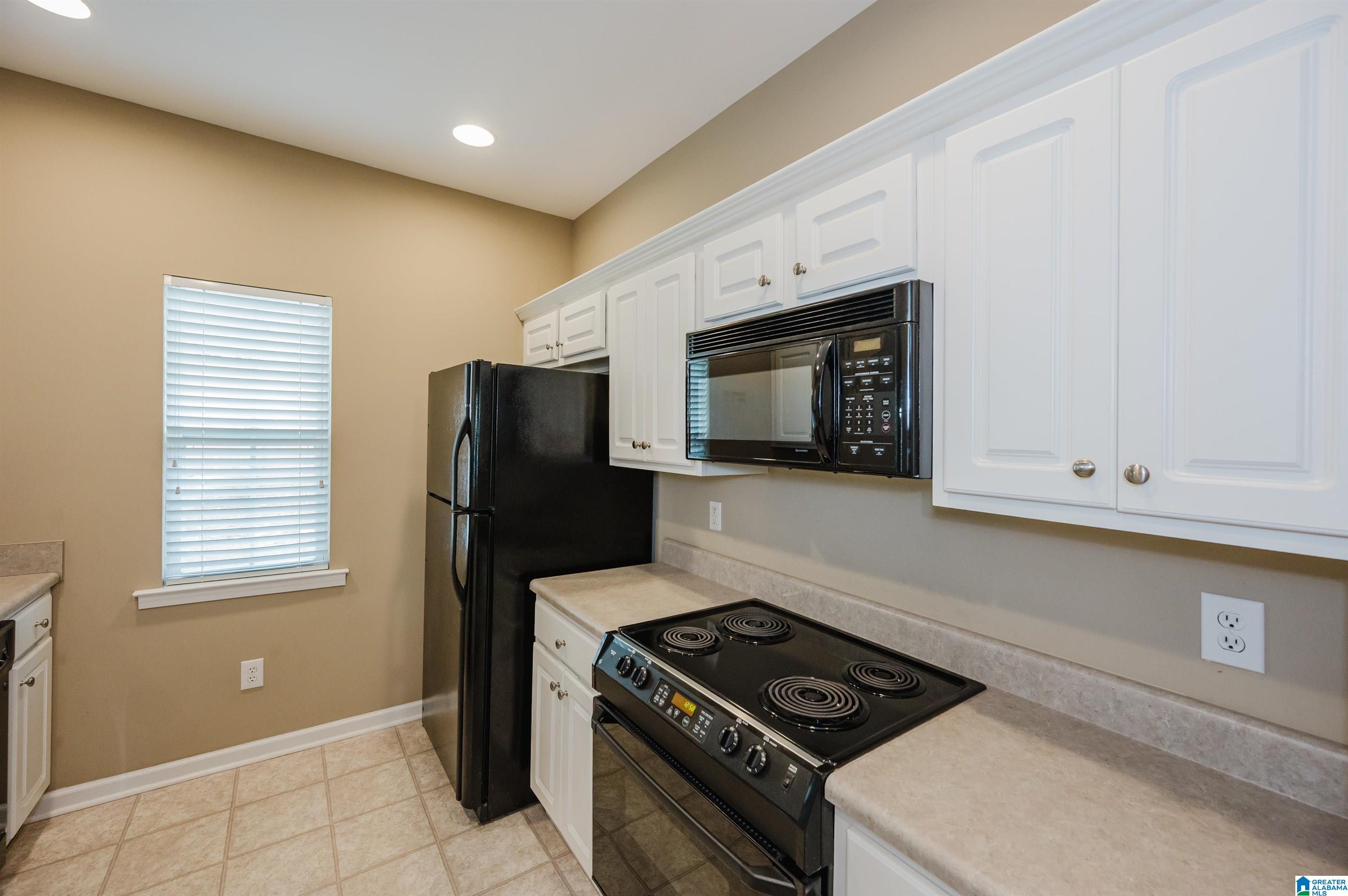 143 Reach Way Birmingham, AL 35242 - Photo 14 of 37