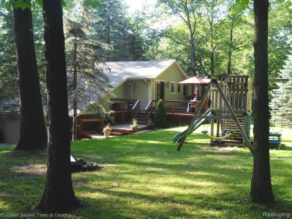 1796 Ridge Road White Lake, MI 48383 - Photo 36 of 36 SAM_0088.jpg