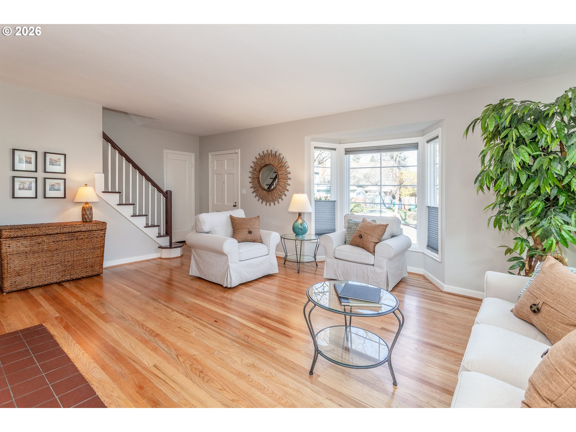4760 North Harvard Street Portland, OR 97203 - Photo 3 of 43 a living room with furniture and a potted plant