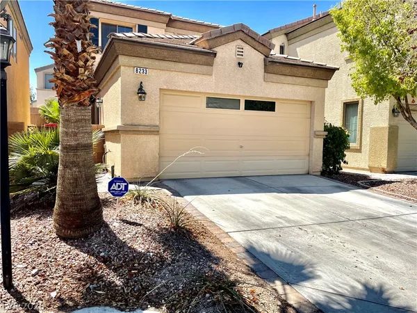 $1,900 | 8233 Strawberry Spring Street, Las Vegas, NV 89143