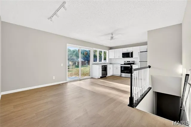 $2,645 | 5812 Chrisbrook Drive, St. Louis, MO 63128