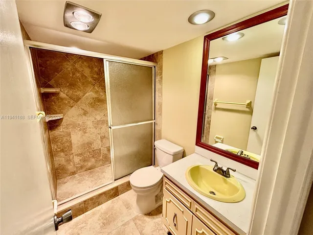 $1,850 | 3351 South Palm Aire Drive, Unit 205, Pompano Beach, FL 33069