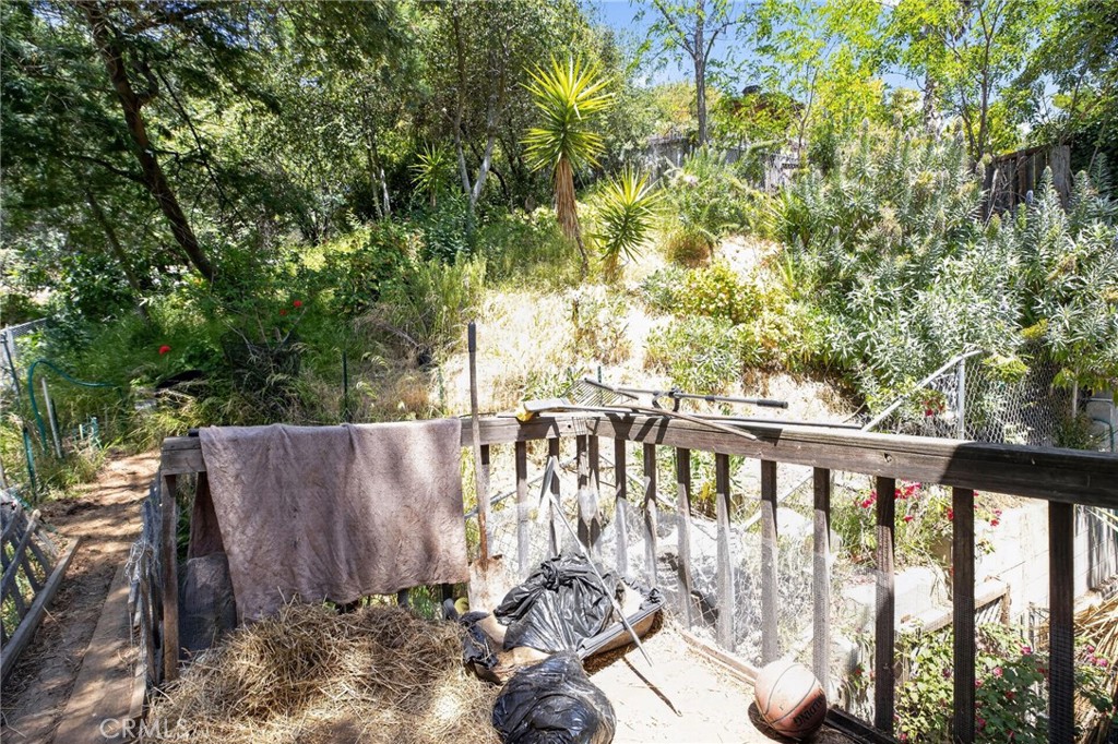 6561 Tokay Road Tujunga, CA 91042 - Photo 7 of 30