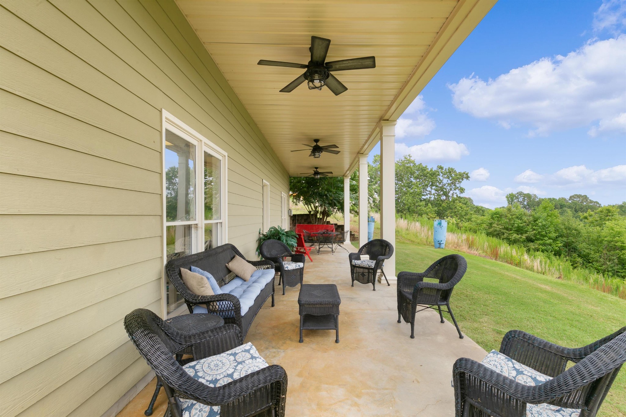 80 Viewpoint Cove Counce, TN 38326 - Photo 22 of 23 a living room with furniture and a large window