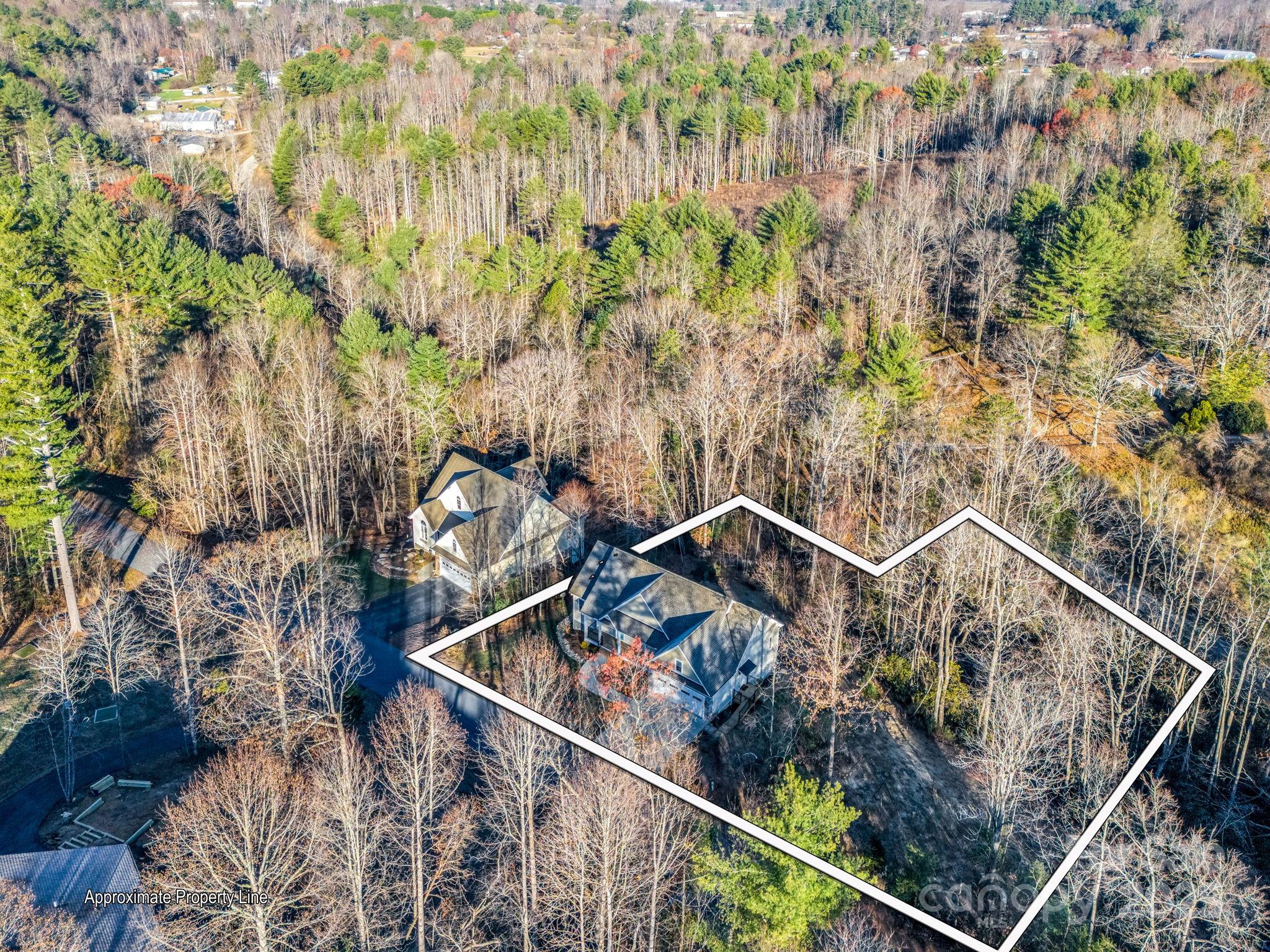 73 Wisdom Cove Road Flat Rock, NC 28731 - Photo 35 of 41 a view of a balcony