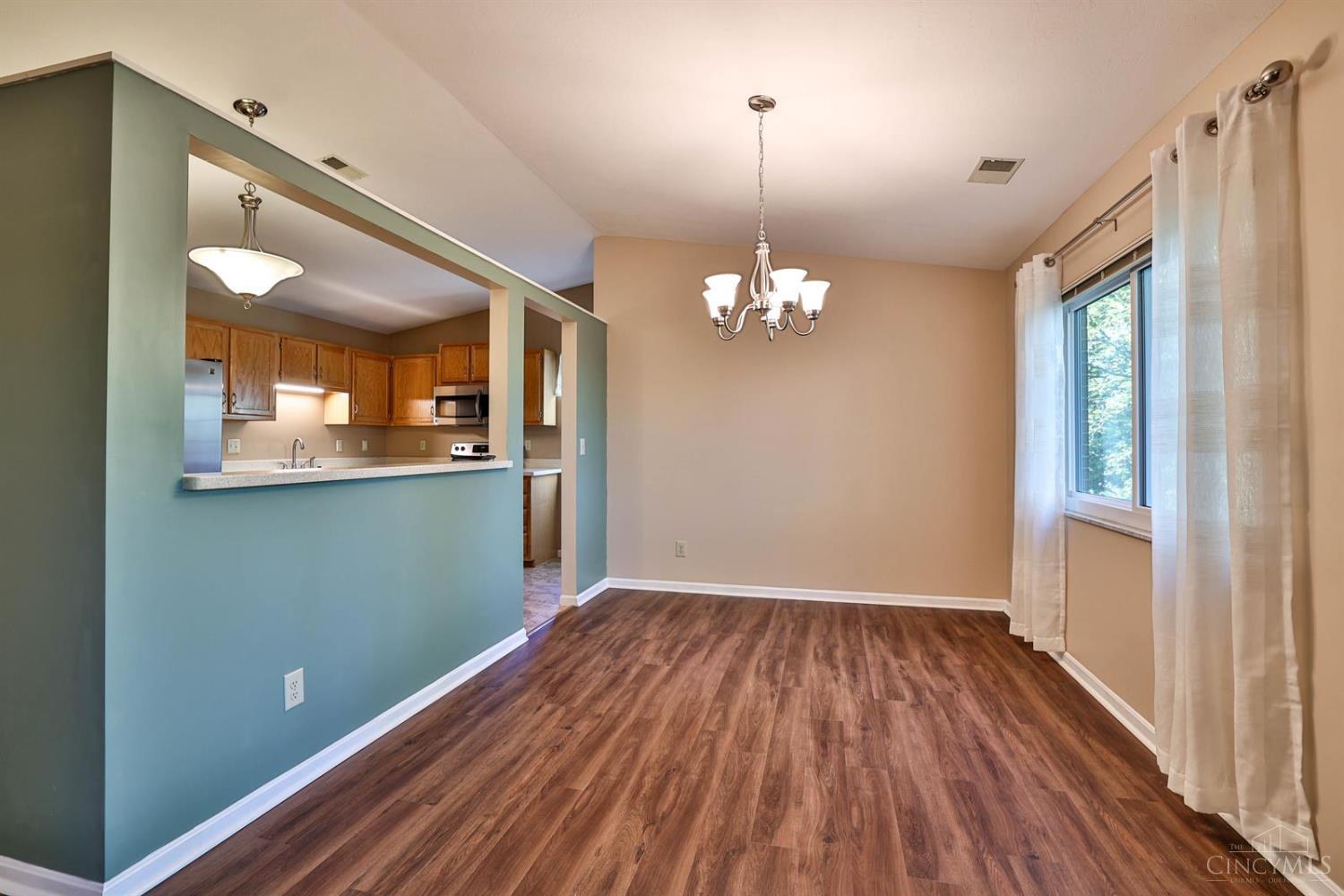 7909 Cheviot Road, Unit 19 Cincinnati, OH 45247 - Photo 9 of 29