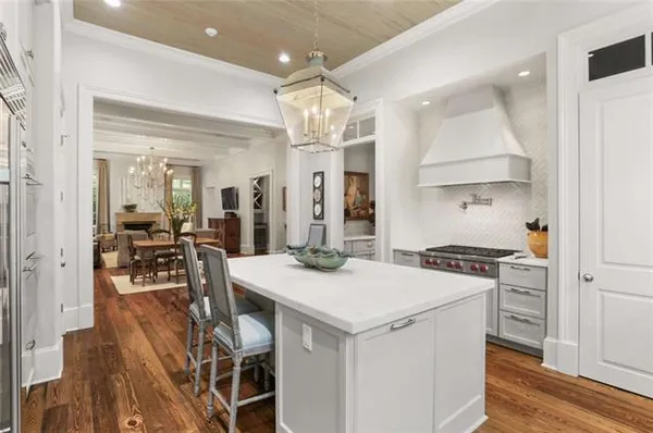 $2,650,000 | 505 Betz Place, Metairie, LA 70005