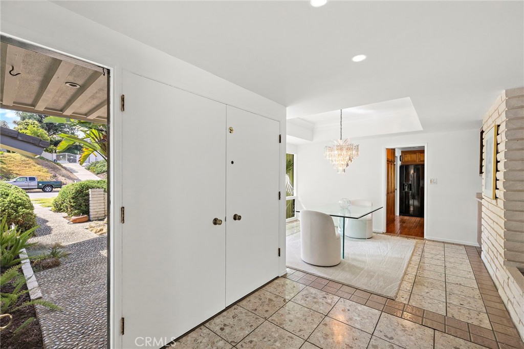 662 Catalina Road Fullerton, CA 92835 - Photo 10 of 62
