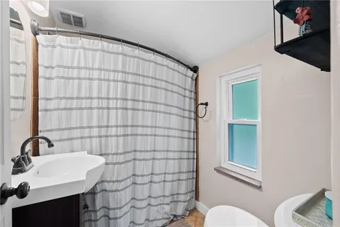$215,000 | 1431 Overdale Drive, Homestead, PA 15120
