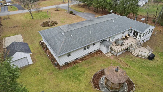 $710,000 | 27 Alvirne Drive, Hudson, NH 03051