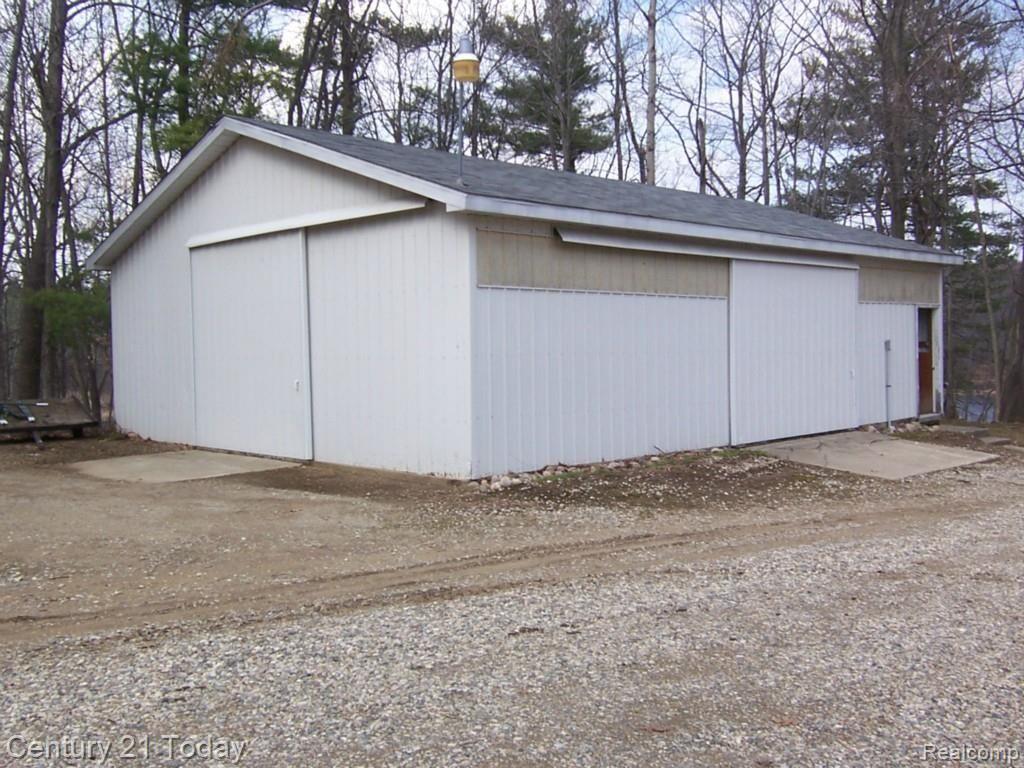 5800 Havens Road Leonard, MI 48367 - Photo 25 of 26 Haven Barn 2.jpg