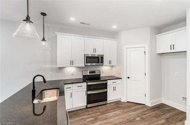 $329,900 | 3606 Bridleton Ridge Trail, Greensboro, NC 27410