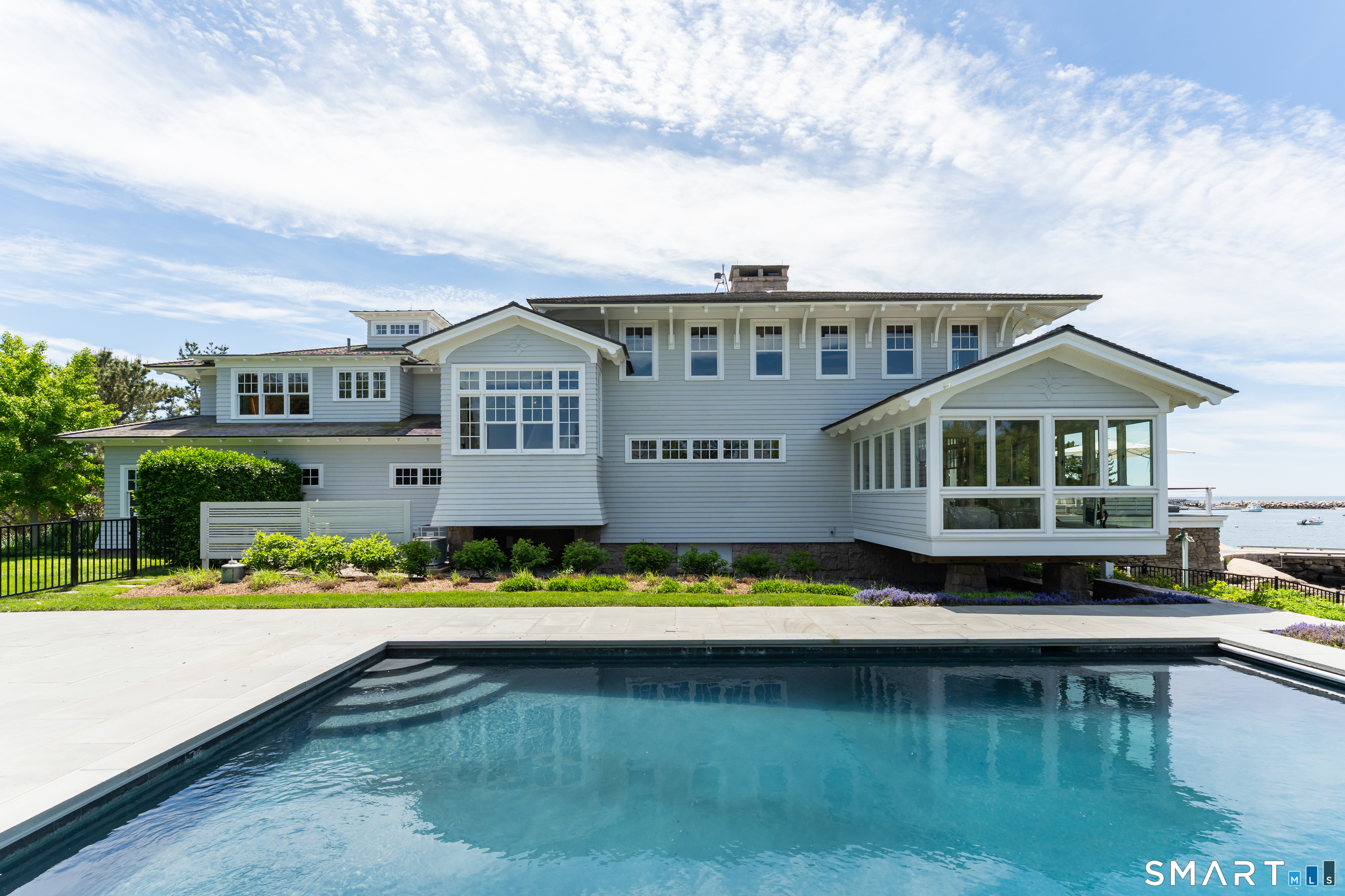620 Colonial Road Guilford, CT 06437 - Photo 8 of 40