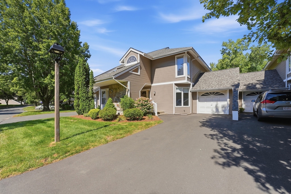 43 W View, Unit 43 Southwick, MA 01077 - Photo 2 of 42 Gallery Image 2