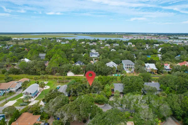 $1,200,000 | 312 West Cooper Avenue, Folly Beach, SC 29439