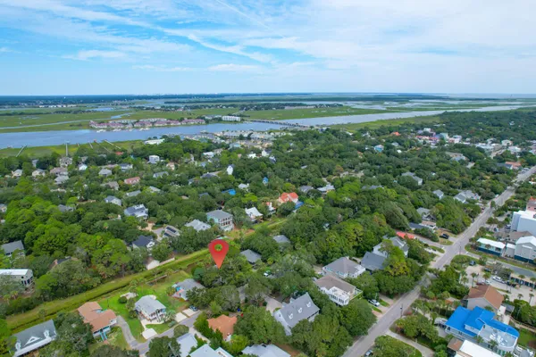 $1,200,000 | 312 West Cooper Avenue, Folly Beach, SC 29439