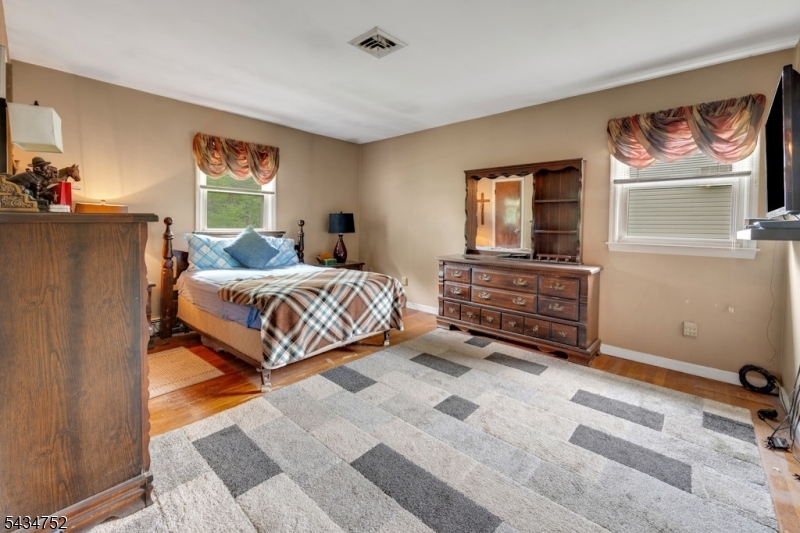 185 Ratzer Road Wayne, NJ 07470 - Photo 27 of 36