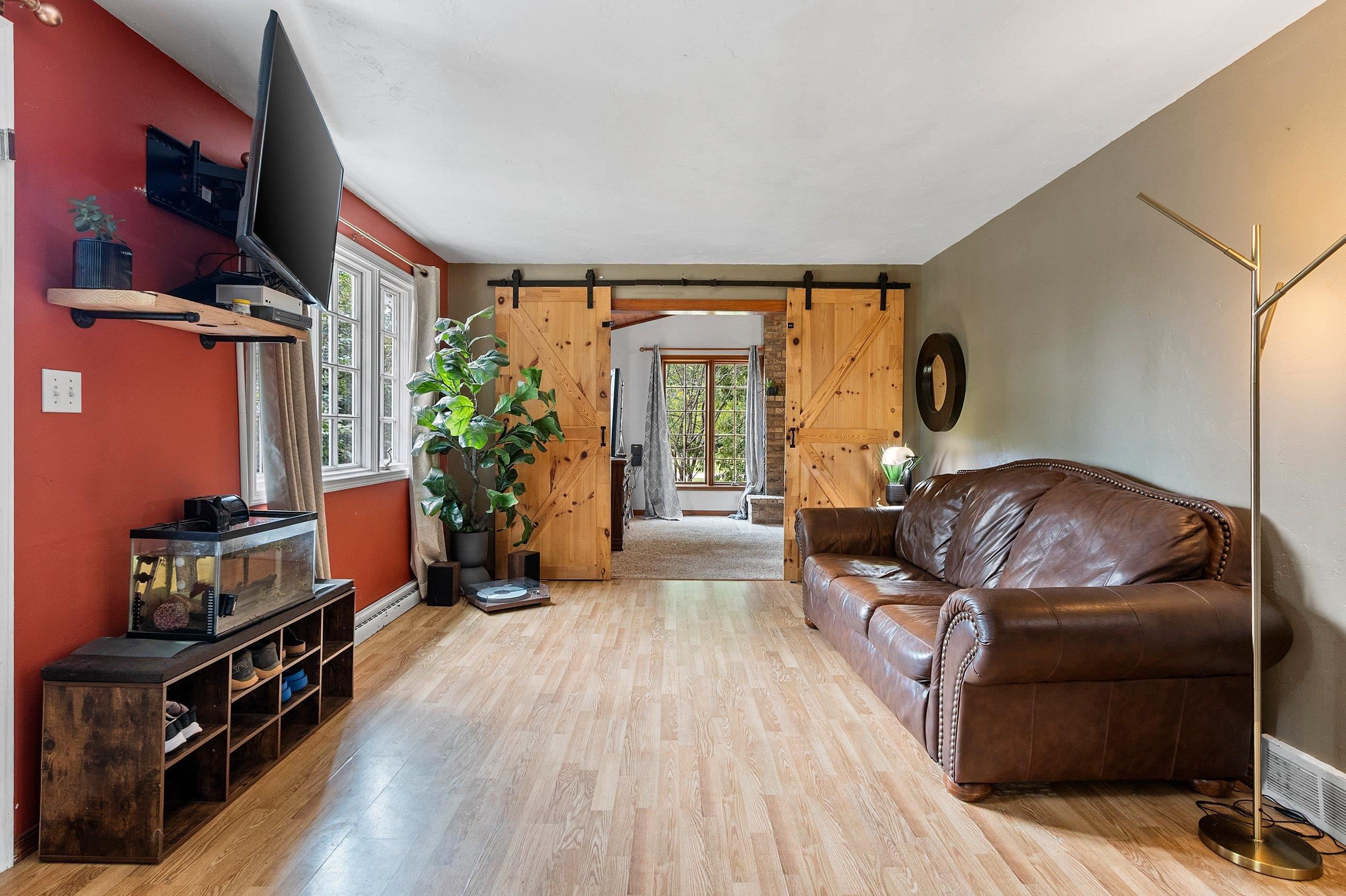 3818 Airport Road Oconto, WI 54153 - Photo 5 of 33 Gallery Image 5