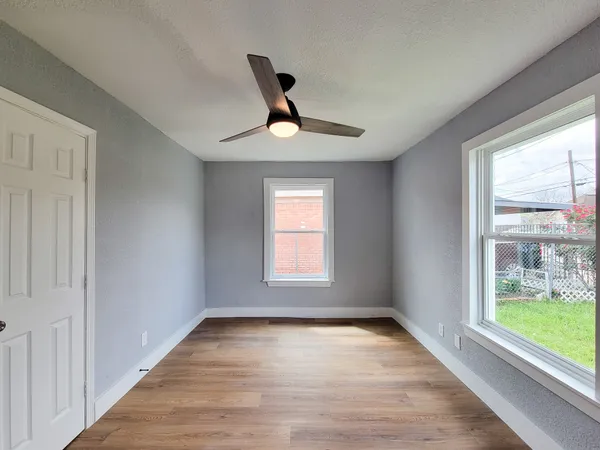 $1,695 | 4538 Clover Street, Houston, TX 77051