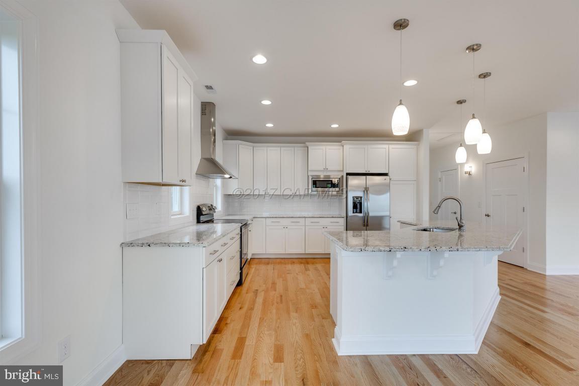10328 Golf Course Road Ocean City, MD 21842 - Photo 14 of 36 Gallery Image 14