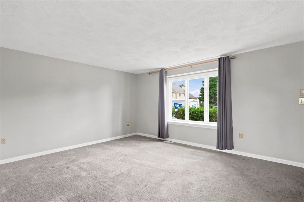 2604 Lewis O Gray Drive, Unit 2604 Saugus, MA 01906 - Photo 5 of 30