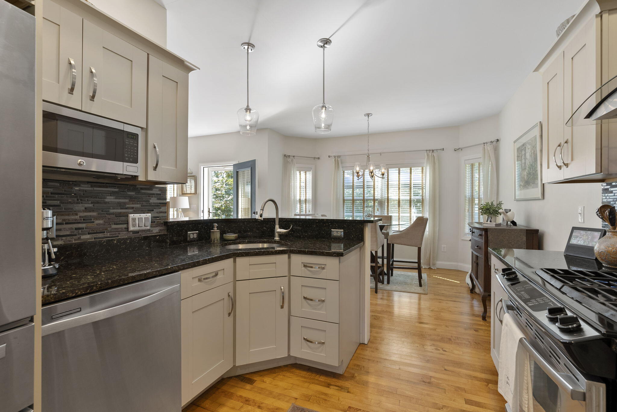 69 Meadow Pond Road South Berwick, ME 03908 - Photo 18 of 50 custom kitchen