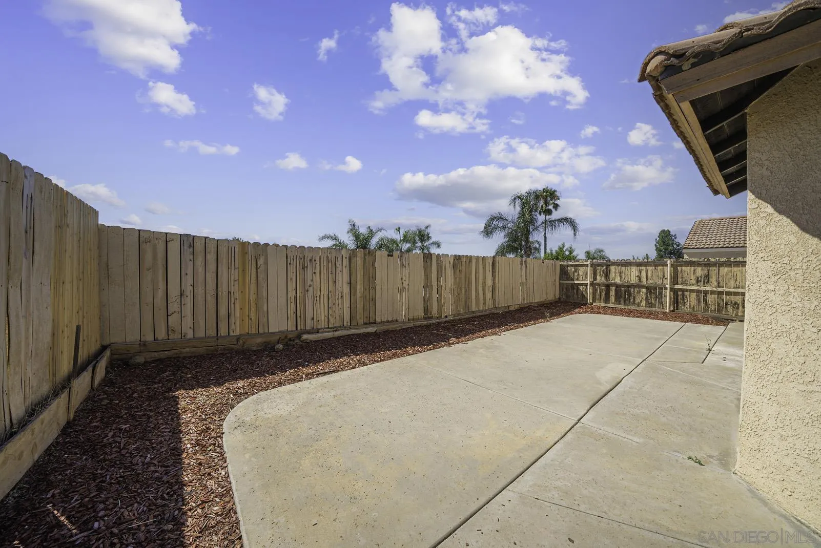 27823 Antelope Road Menifee, CA 92585 - Photo 26 of 49 a view of a backyard