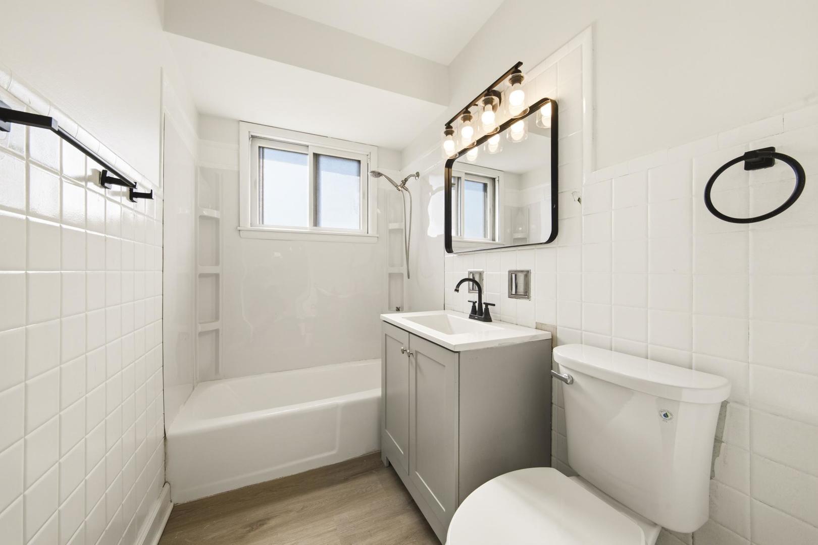 78 Evergreen Street Addison, IL 60101 - Photo 12 of 17