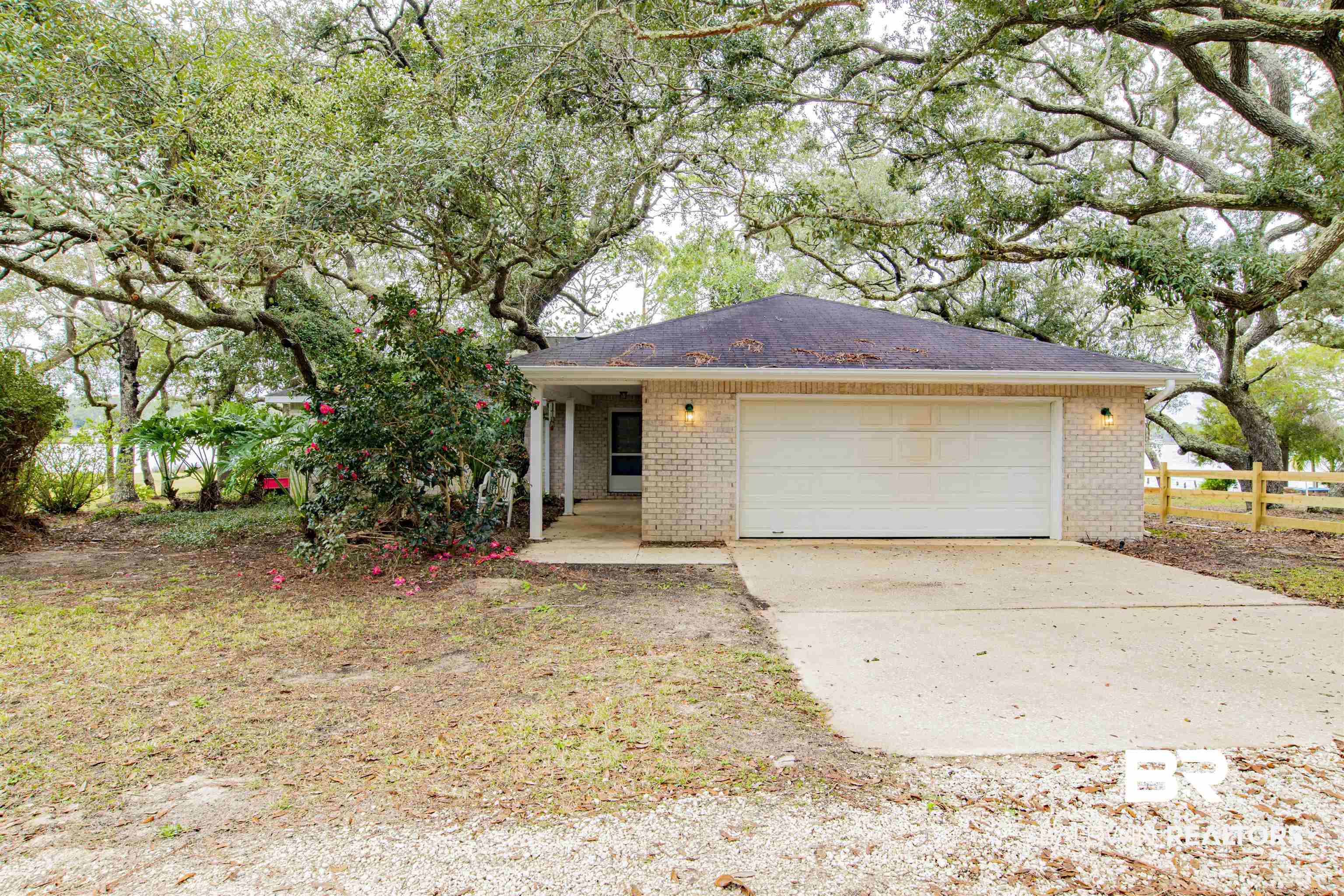 9135 Soldier Creek Road Lillian, AL 36549 - Photo 1 of 32