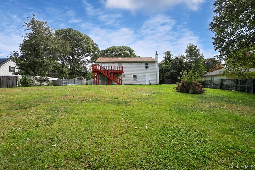 84 Craft Road Centereach, NY 11720 - Photo 35 of 37 Gallery Image 35