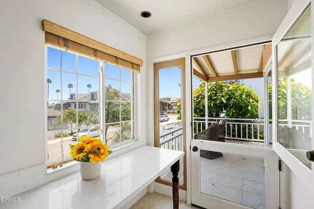 $1,625,000 | 3715 Sunset Lane, Oxnard, CA 93035