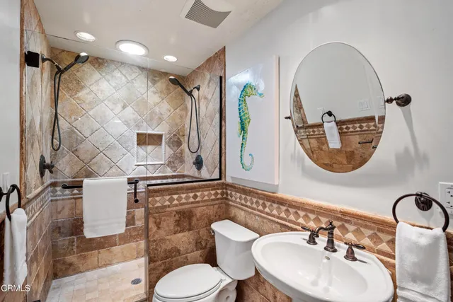 $1,625,000 | 3715 Sunset Lane, Oxnard, CA 93035