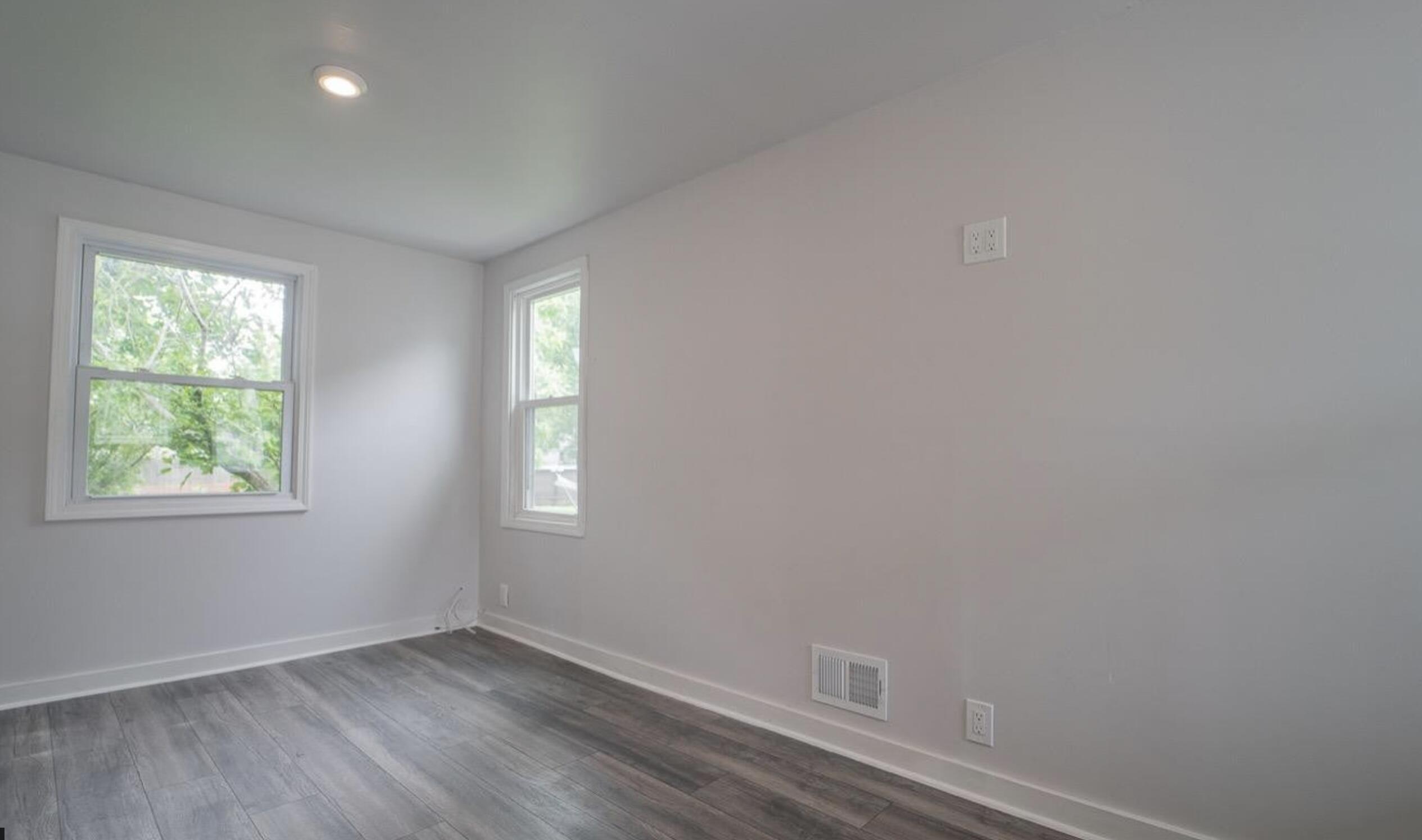 150 North Ridge Street Crown Point, IN 46307 - Photo 11 of 39 2530x1496