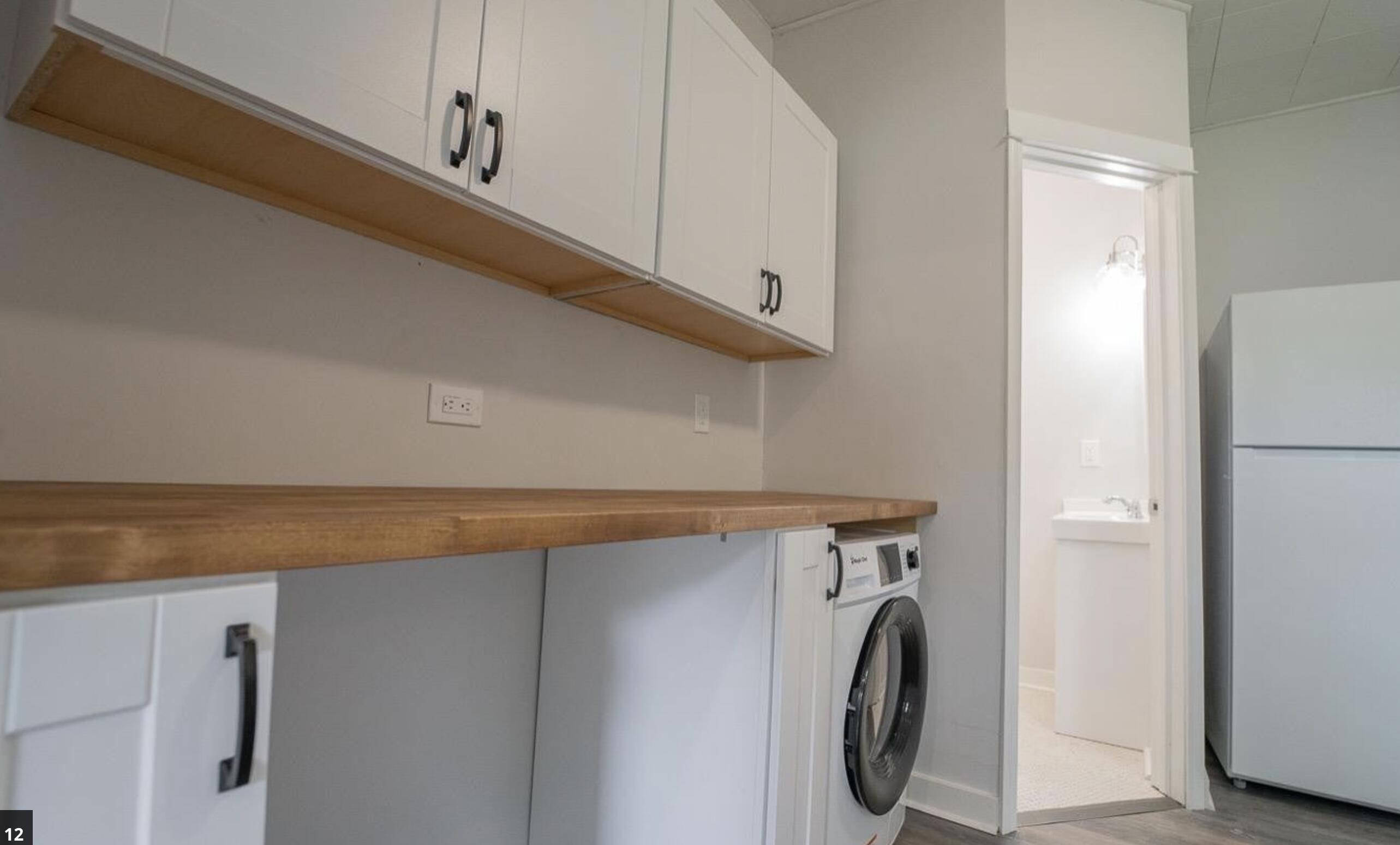 150 North Ridge Street Crown Point, IN 46307 - Photo 12 of 39 2566x1548