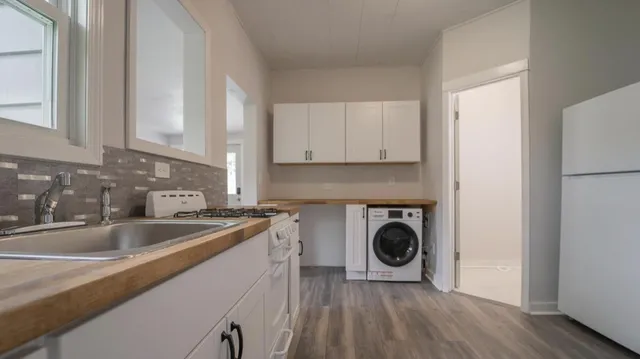 $302,500 | 150 North Ridge Street, Crown Point, IN 46307