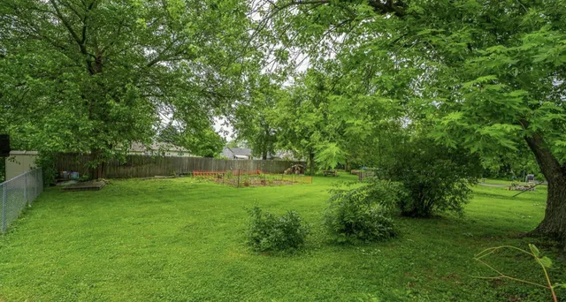 $302,500 | 150 North Ridge Street, Crown Point, IN 46307