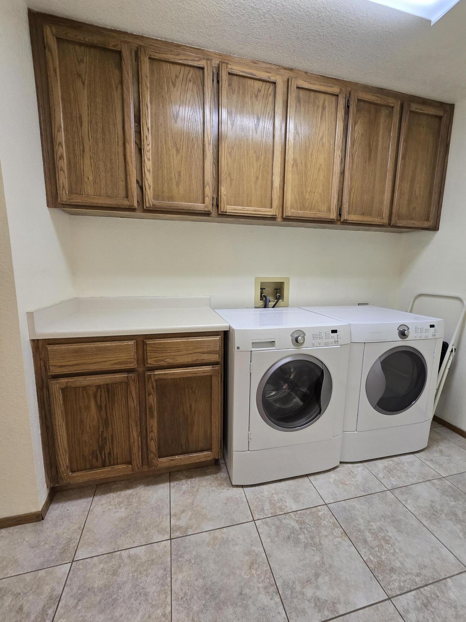 3671 Santa Rosa Way Redding, CA 96003 - Photo 12 of 36 1000018967