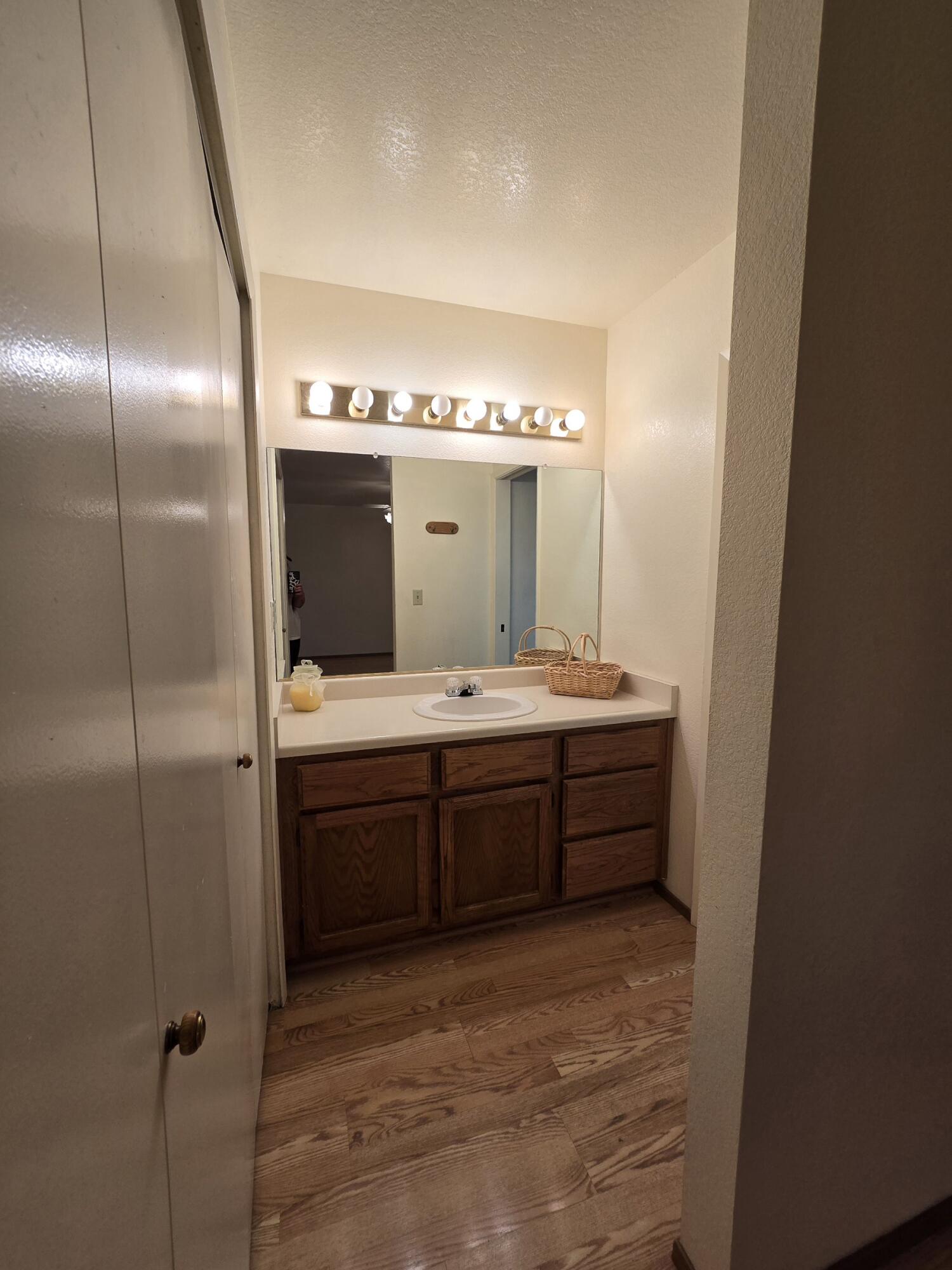 3671 Santa Rosa Way Redding, CA 96003 - Photo 21 of 36 20250422_102527