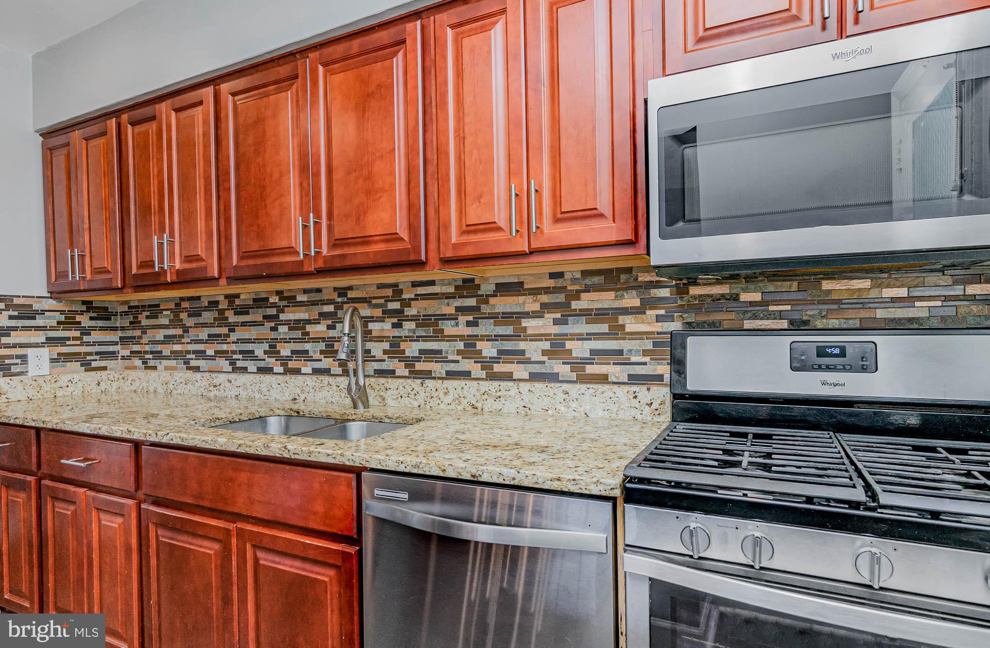 1560 Stonewood Road Baltimore, MD 21239 - Photo 11 of 37 Gallery Image 11