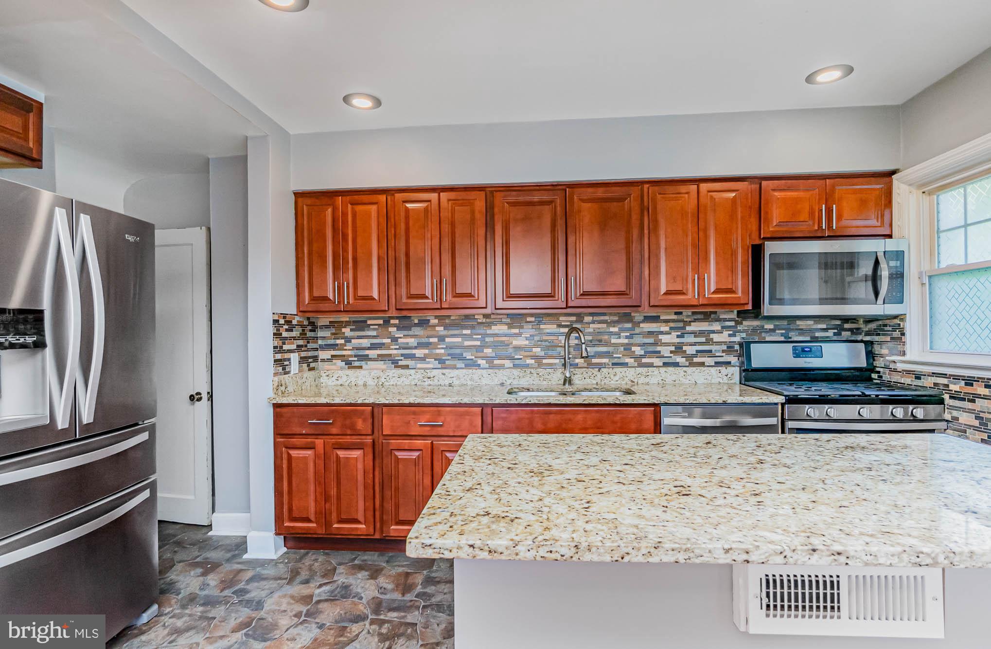 1560 Stonewood Road Baltimore, MD 21239 - Photo 10 of 37 Gallery Image 10