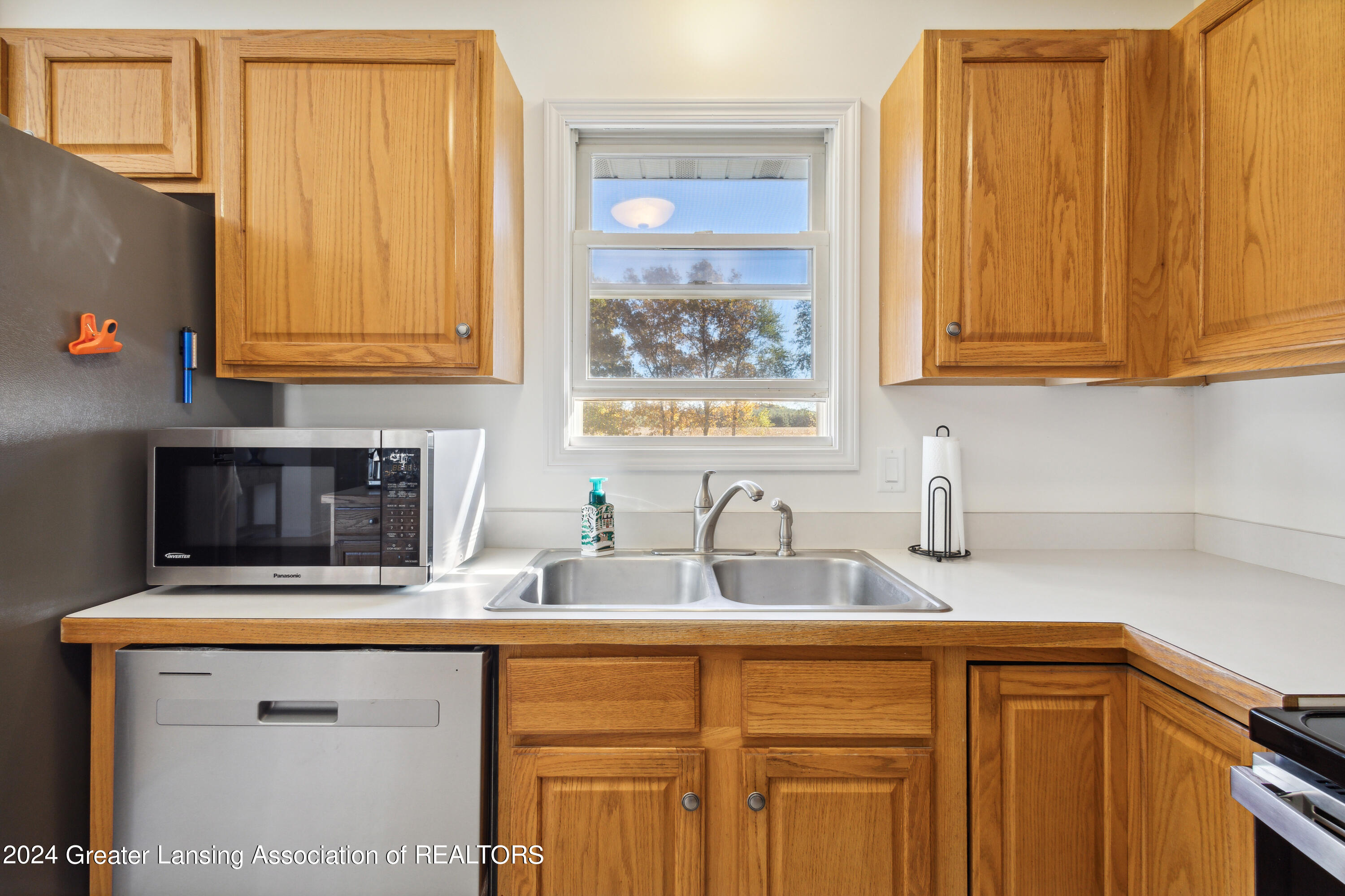 6845 Wilson Road Eaton Rapids, MI 48827 - Photo 13 of 52 Kitchen