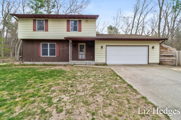 $369,000 | 8756 Westwood Lane, Montague, MI 49437