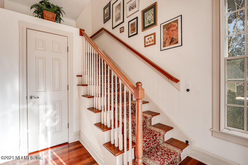 2710 Holly Point Road East Orange Park, FL 32073 - Photo 5 of 64 Entry Staircase