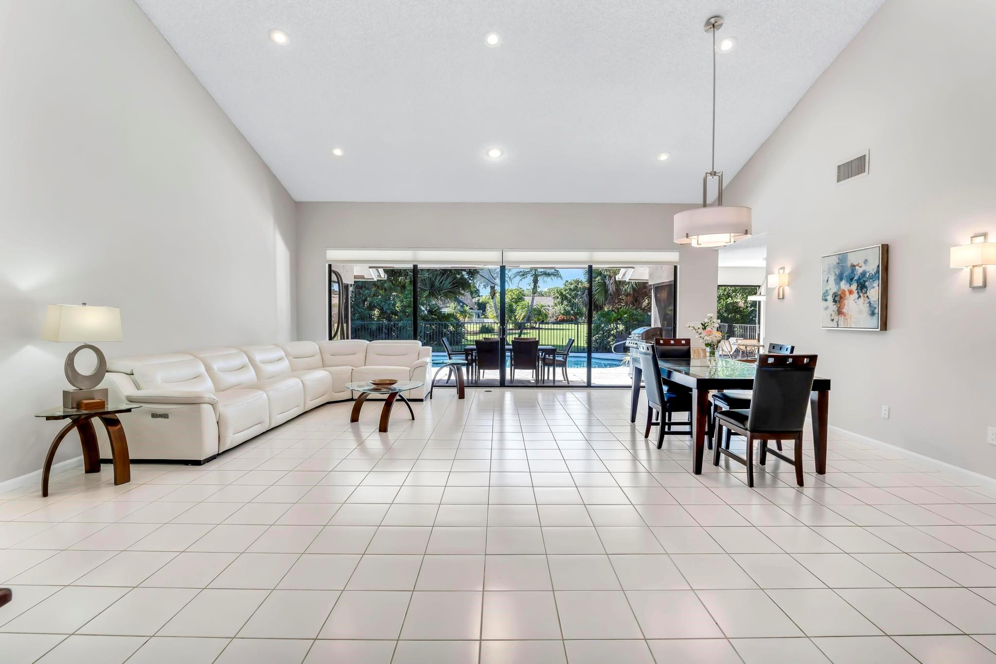 10180 Silver Lake Drive Boca Raton, FL 33428 - Photo 11 of 38 Photo 11