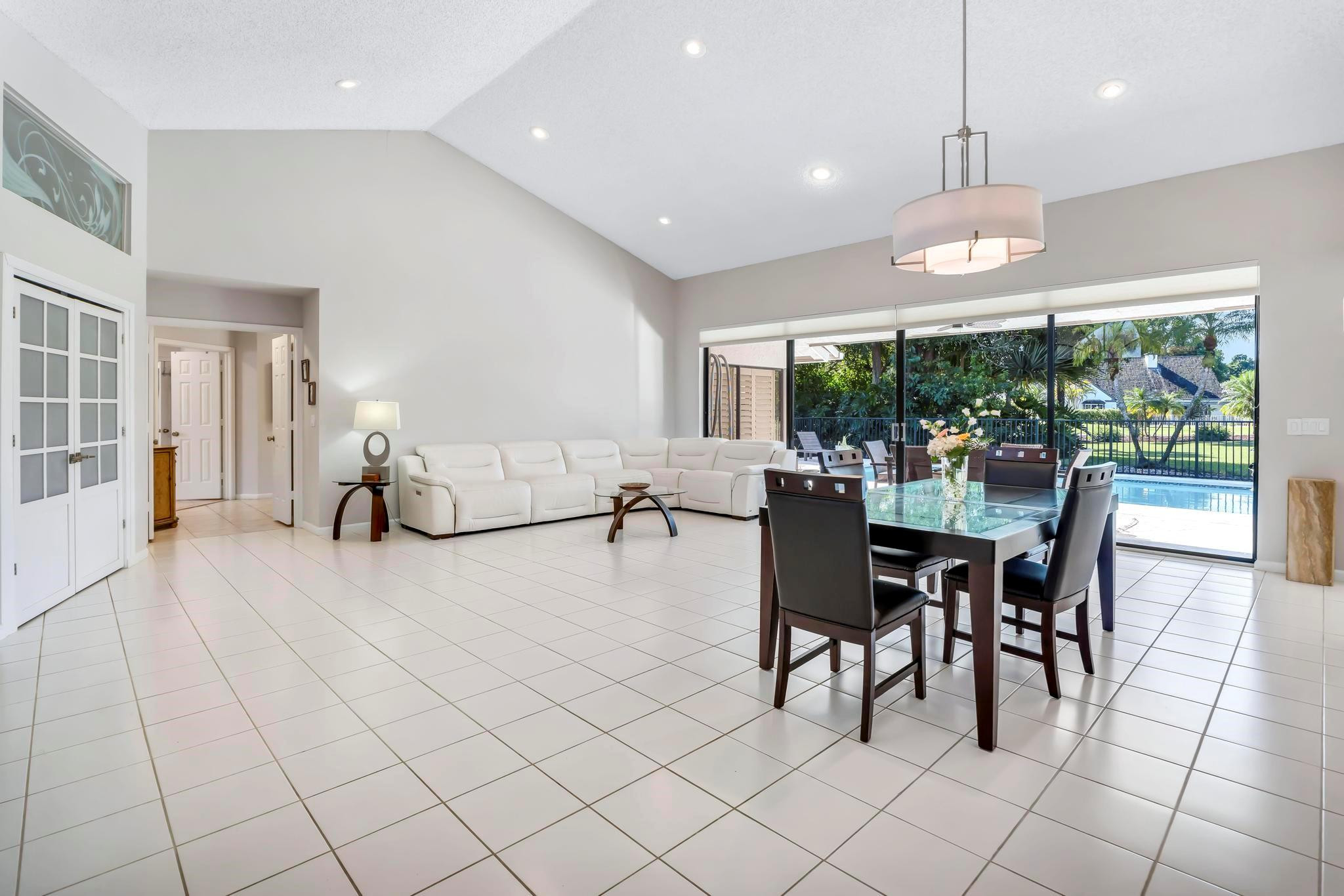 10180 Silver Lake Drive Boca Raton, FL 33428 - Photo 12 of 38 Photo 12